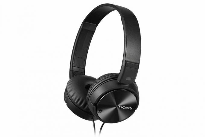 Шумоизолиращи слушалки Amazon Sony MDRZX110NC